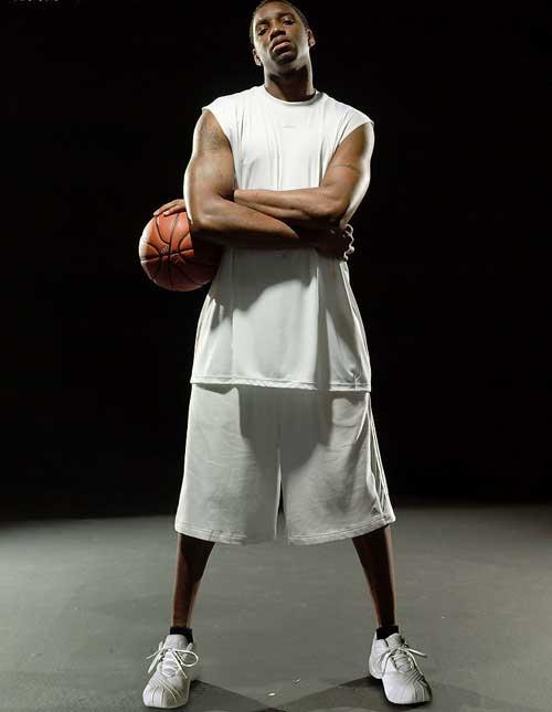 巴黎后卫扎巴尔尼：俄罗斯是恐怖主义国家（巴黎后卫扎巴尔尼称俄罗斯为恐怖主义国家）