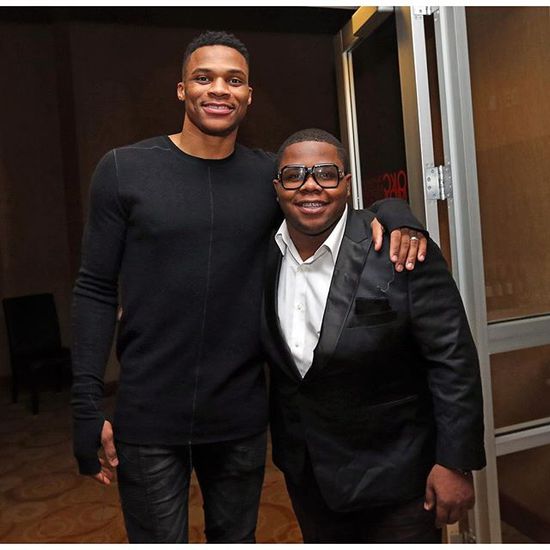 英超前瞻：利物浦久旱逢甘霖颓势暂止，桑德兰状态火热冲前四（英超前瞻：利物浦止颓回升，桑德兰火热冲击前四）