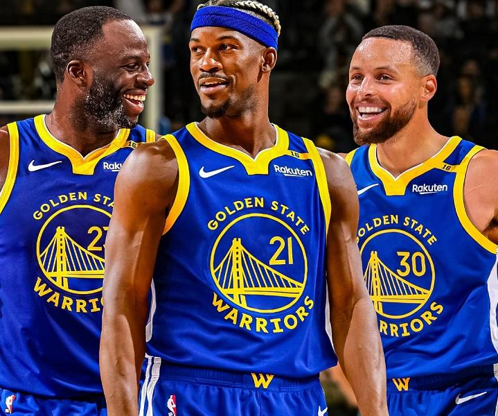 篮球勇士球员训练营表现亮眼（勇士队球员在训练营中表现出色）